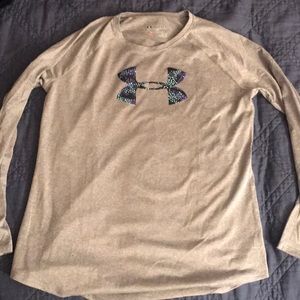 Grey Under Armour long sleeve top